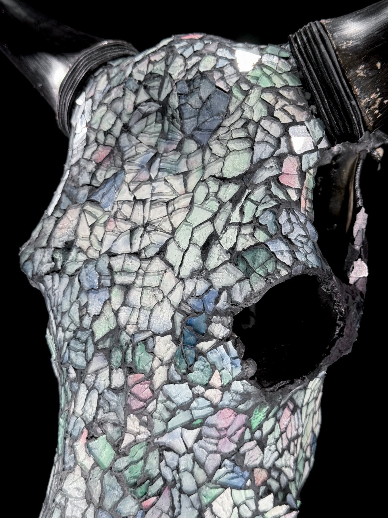Glass Mosaic Cow Skull – Luxury Wall Art
