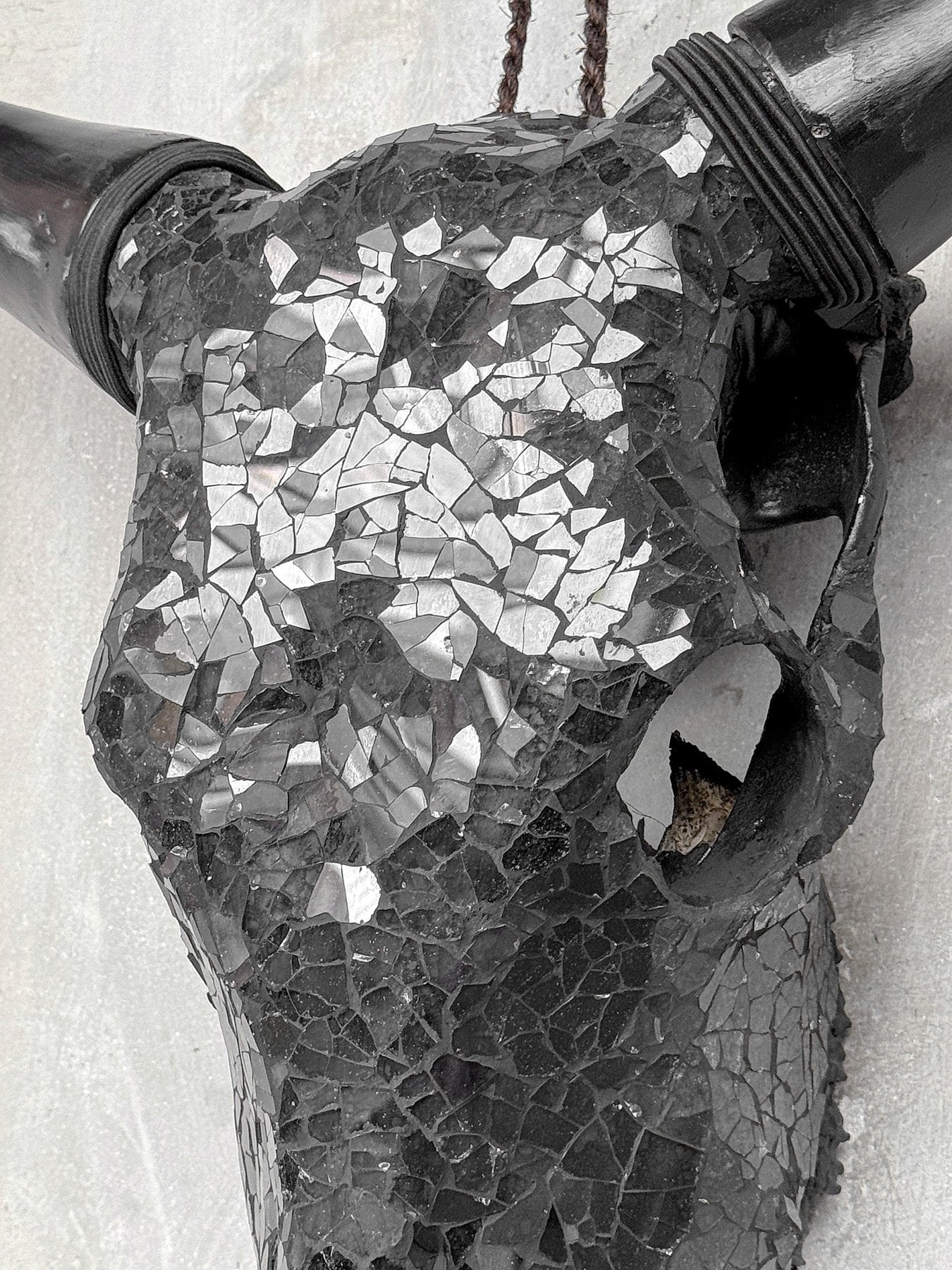 Black Glass Mosaic Cow Skull – Luxury Wall Art