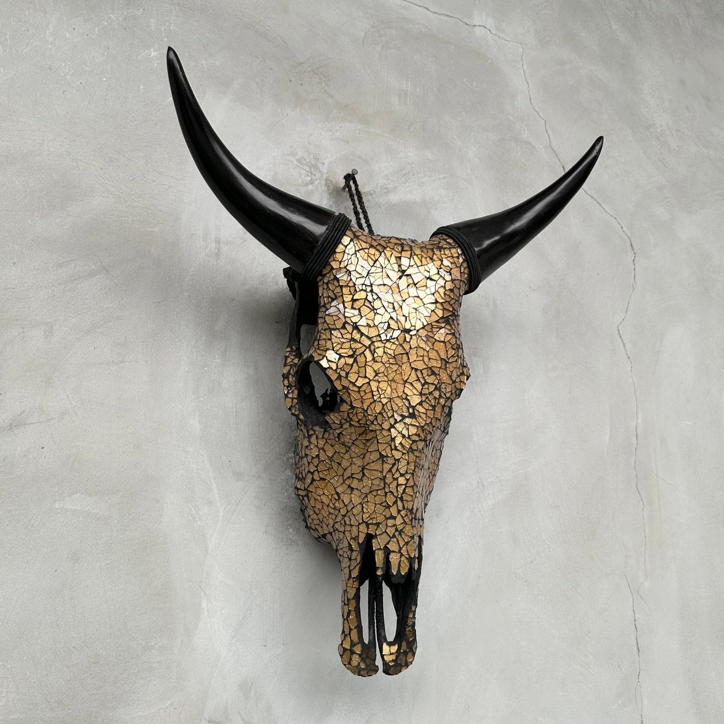 Gold Glass Mosaic Cow Skull – Luxury Wall Art