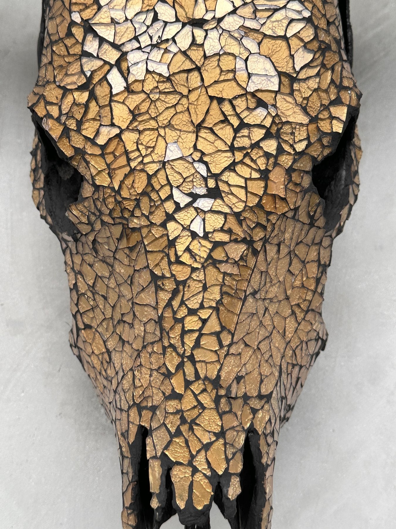 Gold Glass Mosaic Cow Skull – Luxury Wall Art