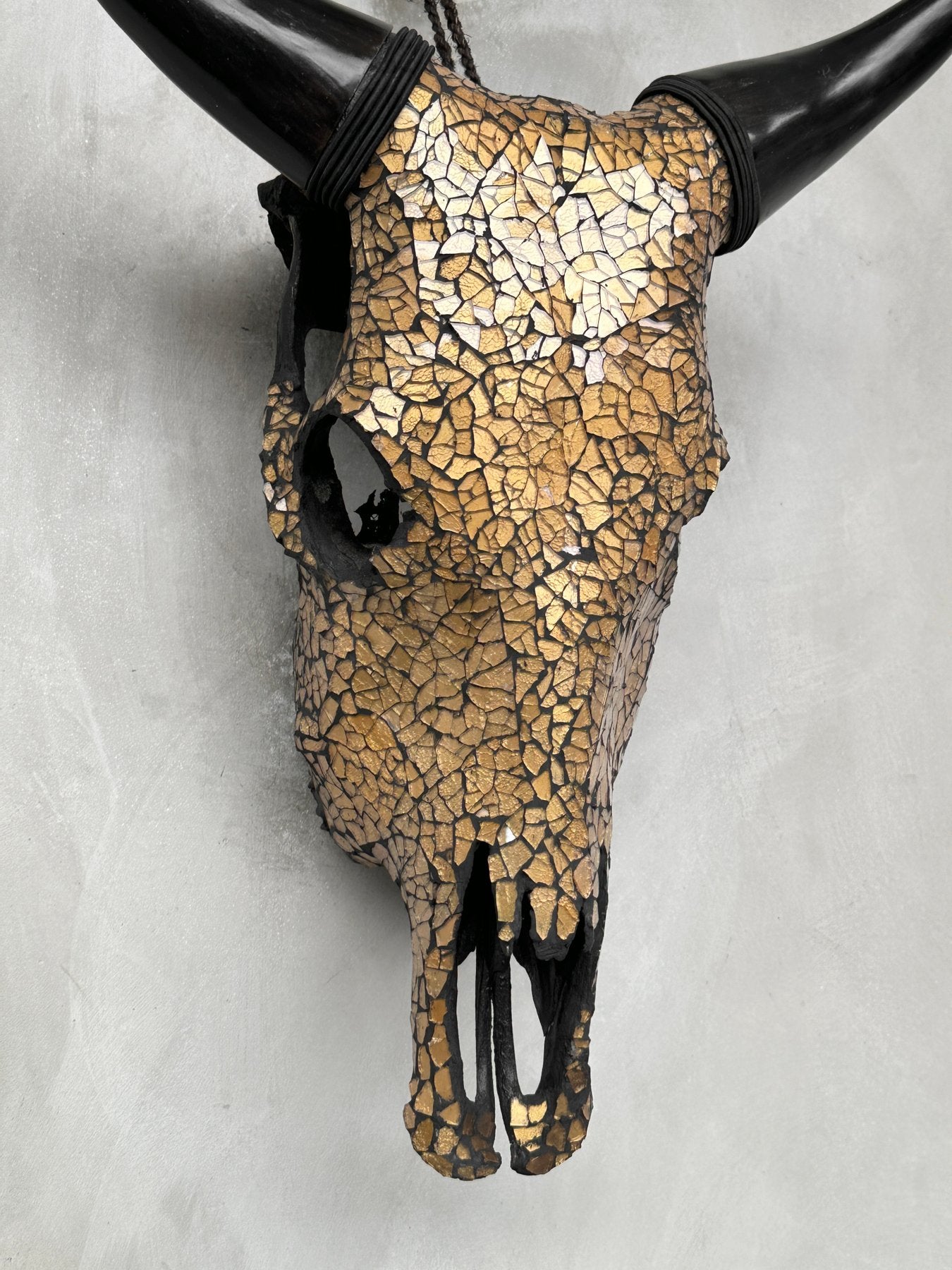 Gold Glass Mosaic Cow Skull – Luxury Wall Art