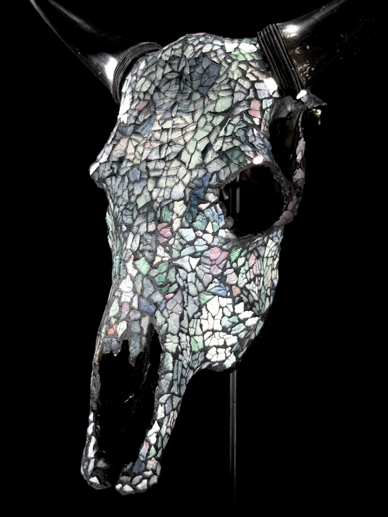 Glass Mosaic Cow Skull – Luxury Wall Art
